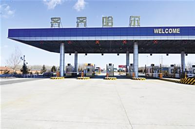 �R�R�����������M(f��i)վ����ˮ�O(sh��)��